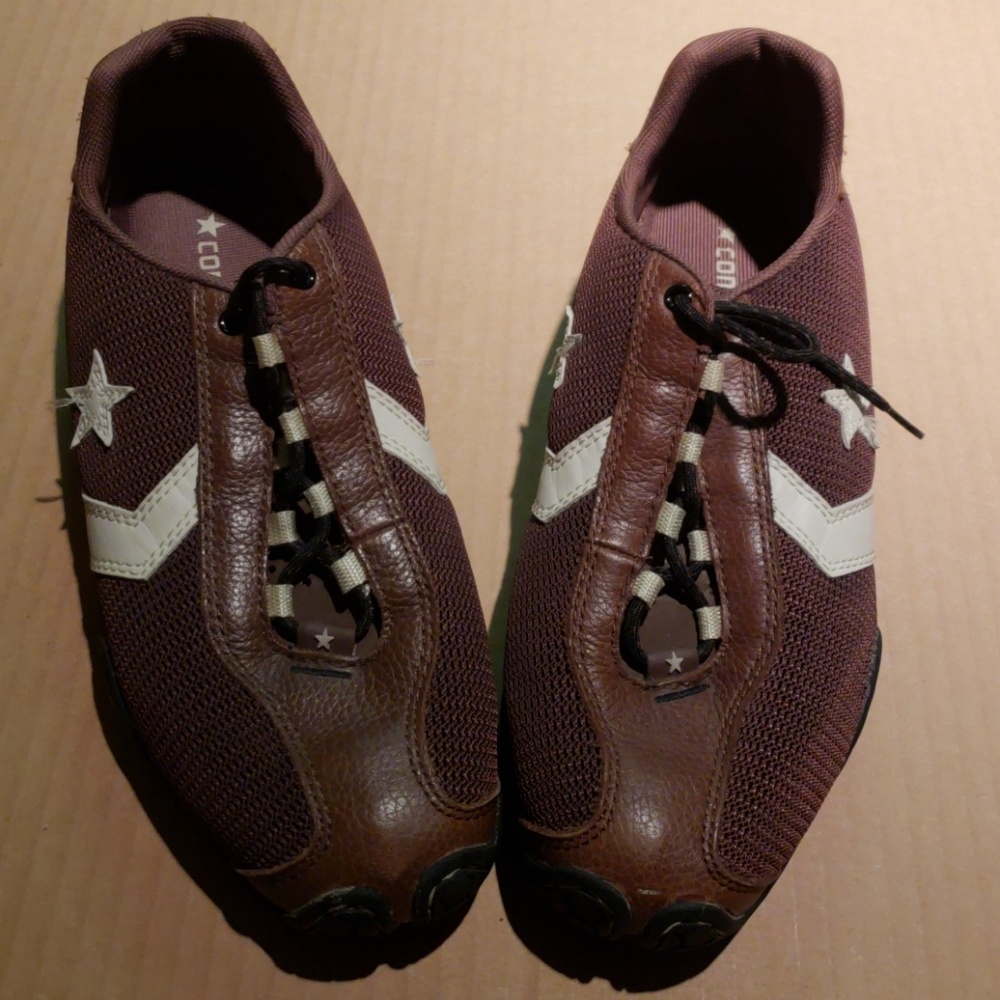 Women's sneakers